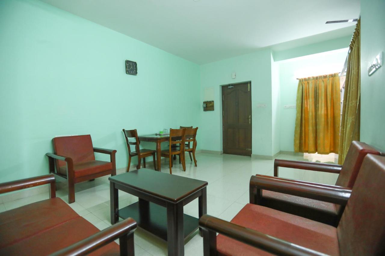 Ulo Saicharan Comfort Inn Chennai Exterior photo