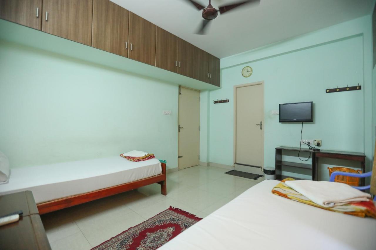 Ulo Saicharan Comfort Inn Chennai Exterior photo